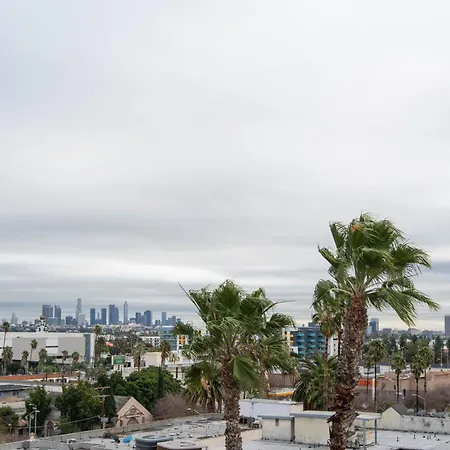 Heart Of Hollywood 2 Bedroom Suite